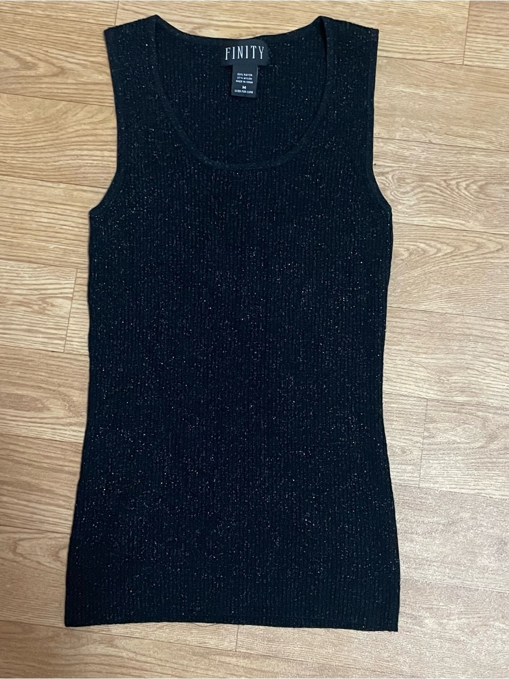 Finity Black Metallic Ribbed Tank Top - Picture 6 of 7